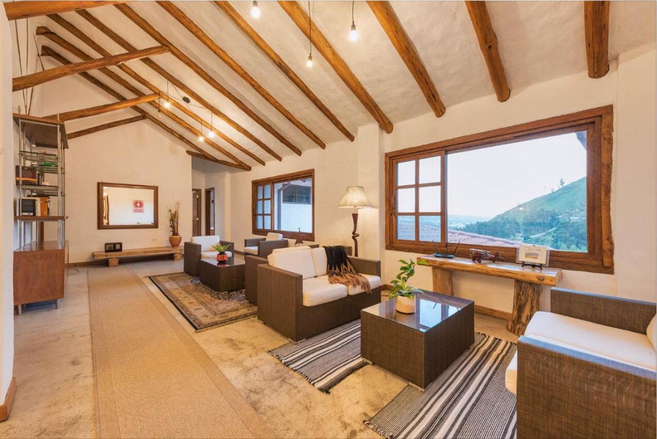 Вилла Casa Ilayaku Кито Экстерьер фото